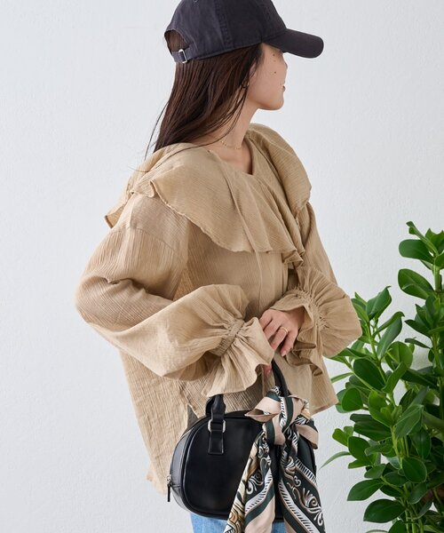 CIAOPANIC TYPY（チャオパニックティピー）の「【India】2WAYラッフルシアーブラウス（シャツ/ブラウス・レディース・ブラック/サックスブルー/ベージュ/オフホワイト/イエロー・ONE SIZE）」の18枚目の写真