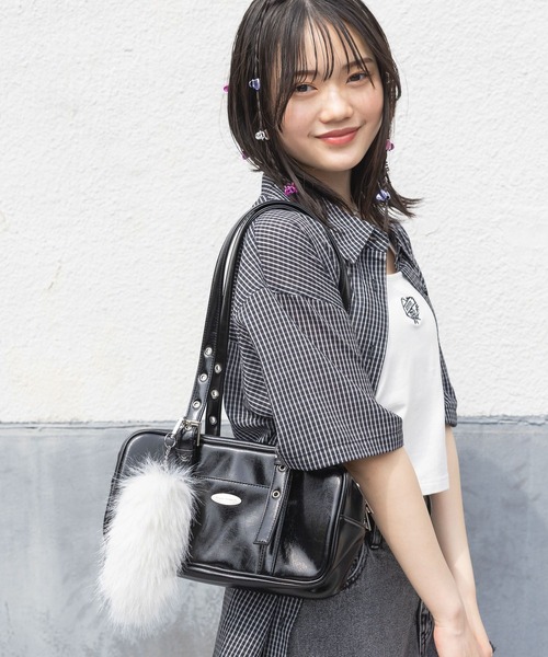 repipi armario（レピピ アルマリオ）の「フェイクファーミニテールチャーム（キーホルダー・キッズ・グレー/ブルー/ホワイト/ピンク/オレンジ系その他/フューシャピンク/ライトグレー・FREE）」の20枚目の写真