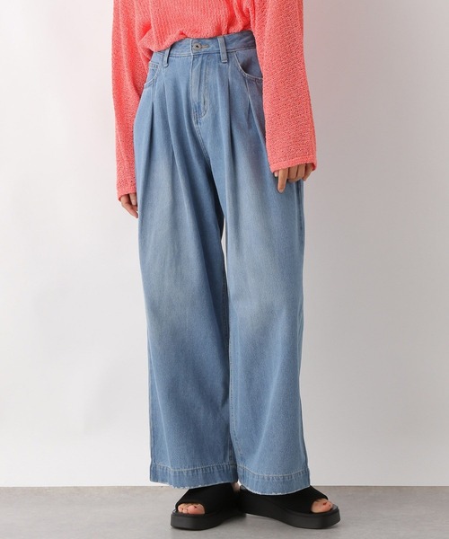 LEPSIM（レプシィム）の「Wタックワイドデニム　322267（デニムパンツ・レディース・ライトブルー/チャコールグレー/ブルー・MEDIUM/LARGE）」の16枚目の写真