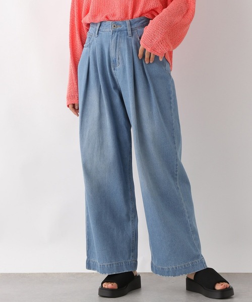LEPSIM（レプシィム）の「Wタックワイドデニム　322267（デニムパンツ・レディース・ライトブルー/チャコールグレー/ブルー・MEDIUM/LARGE）」の17枚目の写真