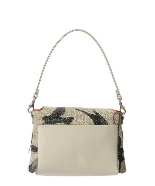 HIROKO HAYASHI(ヒロコハヤシ)の「MERLO(メルロ)ミニショルダーバッグ(ショルダーバッグ・レディース・ライトオレンジ系1・00)」の5枚目の写真