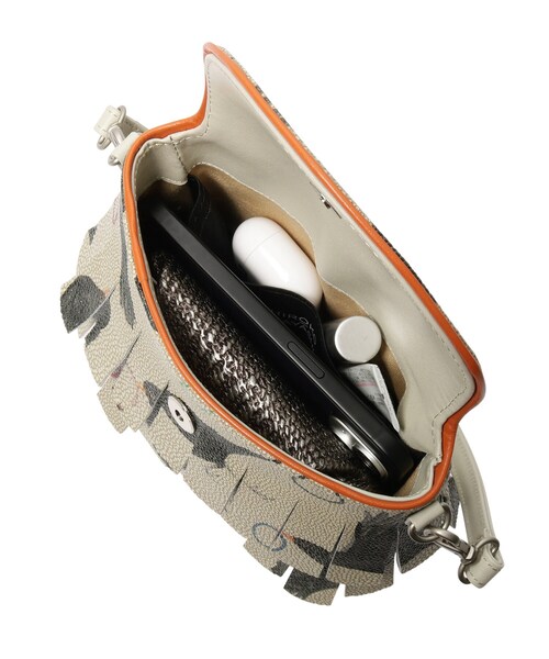 HIROKO HAYASHI(ヒロコハヤシ)の「MERLO(メルロ)ミニショルダーバッグ(ショルダーバッグ・レディース・ライトオレンジ系1・00)」の8枚目の写真