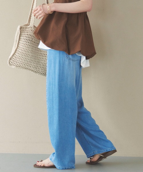 Doux archives（ドゥアルシーヴ）の「【やわらか】ソフトデニムワイドタックパンツ《追加予約》（デニムパンツ・レディース・サックスブルー/ブルー/チャコールグレー・S/M）」の15枚目の写真