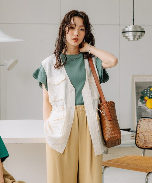 FREAK'S STORE（フリークスストア）の「限定展開　ワッフル フリル 袖トップス（Tシャツ/カットソー・レディース・ブラック/オリーブ/ナチュラル/ブルー/レッド・ﾌﾘ-）」の3枚目の写真