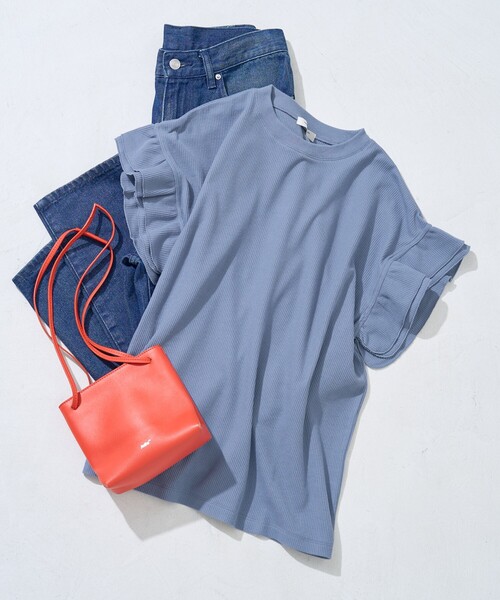 FREAK'S STORE（フリークスストア）の「限定展開　ワッフル フリル 袖トップス（Tシャツ/カットソー・レディース・ブラック/オリーブ/ナチュラル/ブルー/レッド・ﾌﾘ-）」の9枚目の写真