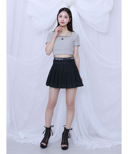 EATME(イートミー)の「【EATME×MARY QUANT】ウエストマークデニムプリーツスカート(セットアップ可能)(デニムスカート・レディース・ライトブルー/ブラック・MEDIUM/SMALL)」の8枚目の写真