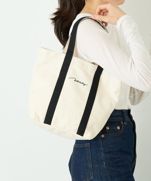 Actually（アクチュアリー）の「Actually キャンバストートバッグ（トートバッグ・レディース・ブラック/ホワイト系その他2/ライトグレー/ホワイト系その他・0）」の3枚目の写真