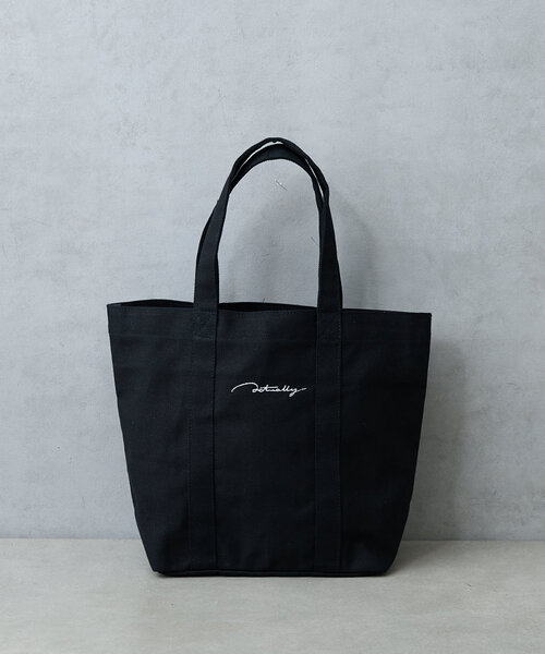 Actually（アクチュアリー）の「Actually キャンバストートバッグ（トートバッグ・レディース・ブラック/ホワイト系その他2/ライトグレー/ホワイト系その他・0）」の8枚目の写真