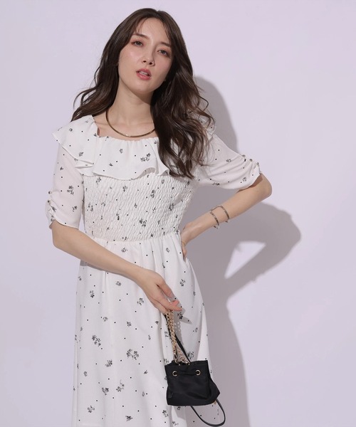 Apuweiser-riche（アプワイザーリッシェ）の「リトルフラワー