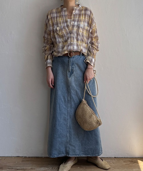 LBC（エルビーシー）の「バックシャーリングロングシャツ（シャツ/ブラウス・レディース・ホワイト/イエロー/ブルー/その他31・M）」の14枚目の写真