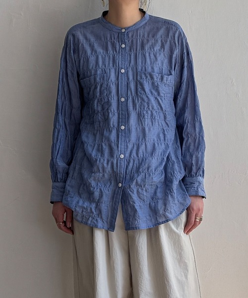 LBC（エルビーシー）の「バックシャーリングロングシャツ（シャツ/ブラウス・レディース・ホワイト/イエロー/ブルー/その他31・M）」の9枚目の写真