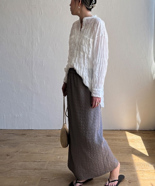 LBC（エルビーシー）の「バックシャーリングロングシャツ（シャツ/ブラウス・レディース・ホワイト/イエロー/ブルー/その他31・M）」の18枚目の写真