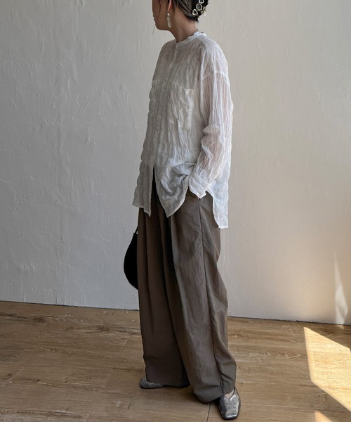 LBC（エルビーシー）の「バックシャーリングロングシャツ（シャツ/ブラウス・レディース・ホワイト/イエロー/ブルー/その他31・M）」の19枚目の写真