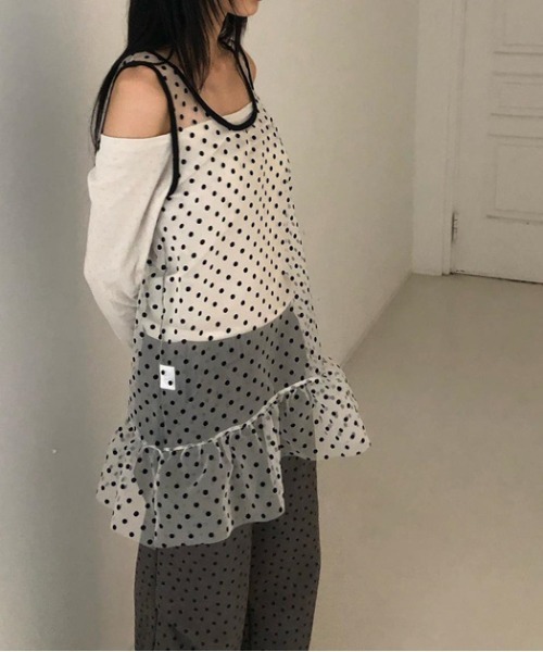 gossip！ロサンゼルス（ゴシップロサンゼルス）の「Y2K シアードット レイヤリングミニ丈ワンピース 【垢抜けレイヤードアイテム】（ワンピース・レディース・ブラック/ホワイト・FREE）」の8枚目の写真