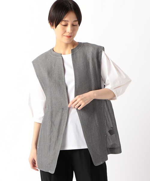 Gabardine K.T（ギャバジンケーティー）の「紙ビエラ 背中ふんわりジレ（ベスト・レディース・ホワイト・9号）」の17枚目の写真