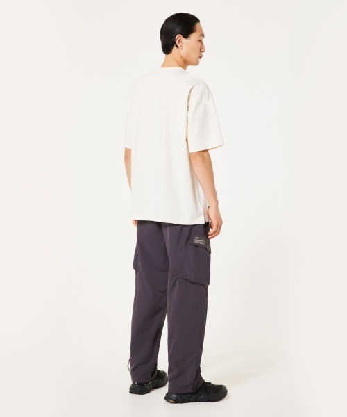 OAKLEY（オークリー）の「OAKLEY Fgl Union Pocket Tee 5.0（オークリー Fgl ユニオン ポケット ティー 5.0）（Tシャツ/カットソー・メンズ・ホワイト系/プラム/ブラック系/グリーン系・LARGE/MEDIUM/SMALL）」の9枚目の写真