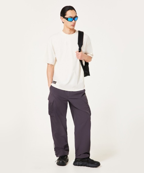 OAKLEY（オークリー）の「OAKLEY Fgl Union Pocket Tee 5.0（オークリー Fgl ユニオン ポケット ティー 5.0）（Tシャツ/カットソー・メンズ・ホワイト系/プラム/ブラック系/グリーン系・LARGE/MEDIUM/SMALL）」の10枚目の写真