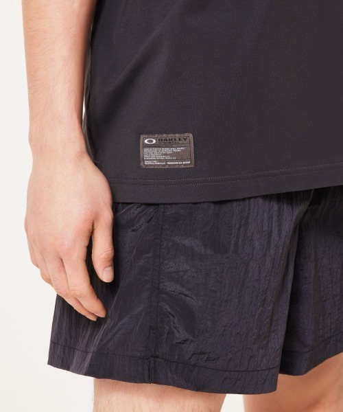OAKLEY（オークリー）の「OAKLEY Fgl Union Pocket Tee 5.0（オークリー Fgl ユニオン ポケット ティー 5.0）（Tシャツ/カットソー・メンズ・ホワイト系/プラム/ブラック系/グリーン系・LARGE/MEDIUM/SMALL）」の18枚目の写真