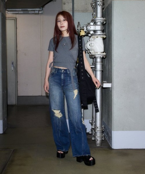 LAGUA GEM(ラグアジェム)の「NAIL MARK LOOSEY デニム(デニムパンツ・レディース・ライトブルー/ブルー・22inch/23inch/24inch/25inch/26inch)」の3枚目の写真