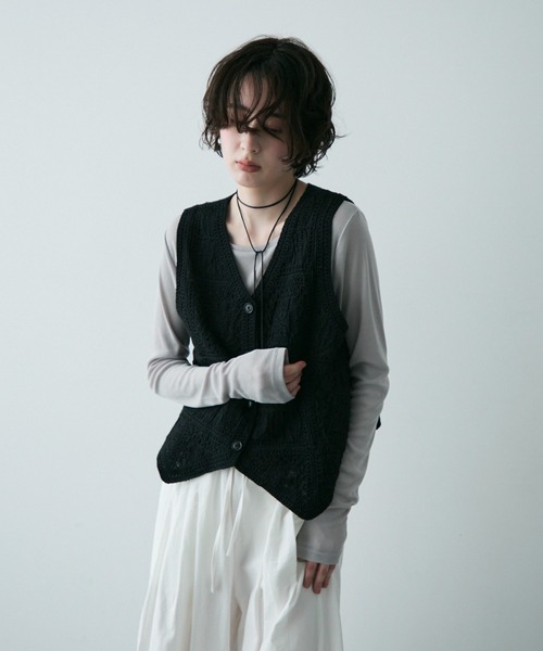 Trish（トリッシュ）の「コットン刺繍ベスト（ベスト・レディース・ブラック/アイボリー/ブラウン・MEDIUM）」の14枚目の写真