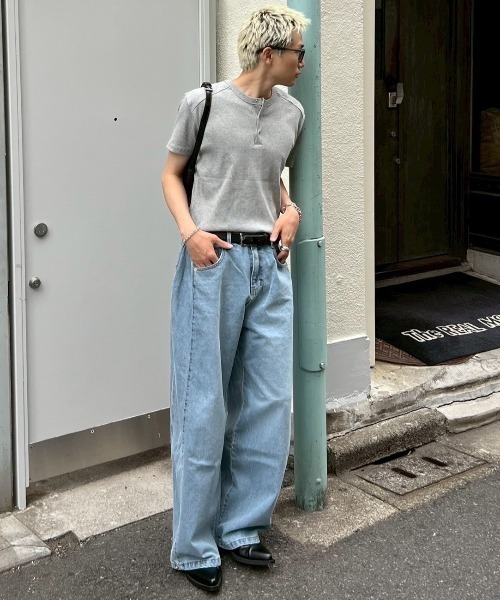 Chikashitsu +（チカシツプラス）の「【Chikashitsu +】henry neck half sleeve tee / 【チカシツプラス】ヘンリーネック半袖Tシャツ（Tシャツ/カットソー・メンズ・ホワイト/ブラック/グレー/グレー系その他・L/XL）」の5枚目の写真