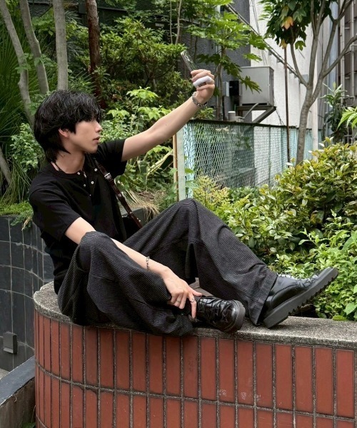 Chikashitsu +（チカシツプラス）の「【Chikashitsu +】henry neck half sleeve tee / 【チカシツプラス】ヘンリーネック半袖Tシャツ（Tシャツ/カットソー・メンズ・ホワイト/ブラック/グレー/グレー系その他・L/XL）」の15枚目の写真