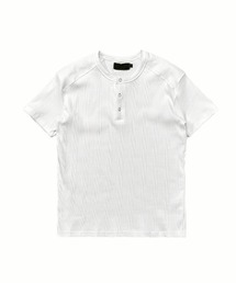 Chikashitsu +（チカシツプラス）の「【Chikashitsu +】henley neck half sleeve tee / 【チカシツプラス】ヘンリーネック半袖Tシャツ＜着用動画あり＞（Tシャツ/カットソー）」