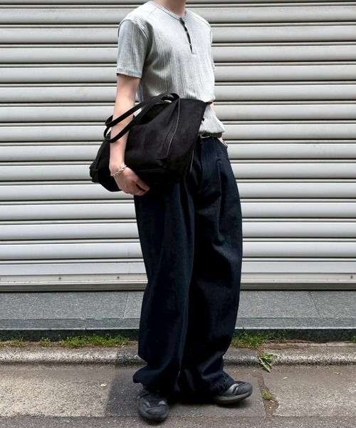 Chikashitsu +(チカシツプラス)の「【Chikashitsu +】henley neck half sleeve tee / 【チカシツプラス】ヘンリーネック半袖Tシャツ<着用動画あり>(Tシャツ/カットソー・メンズ・ホワイト/ブラック/グレー/グレー系その他・L/XL)」の21枚目の写真