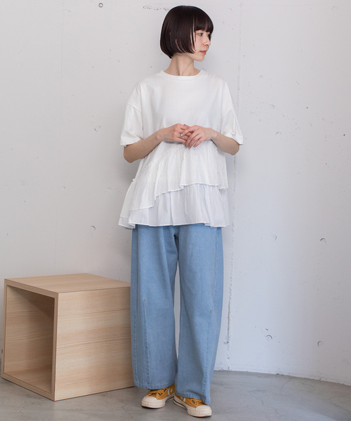 POU DOU DOU（プードゥドゥ）の「ウェーブフリルヘムTee（Tシャツ/カットソー・レディース・オフホワイト/ブラック・M）」の3枚目の写真