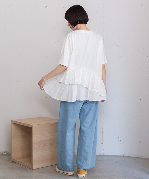 POU DOU DOU（プードゥドゥ）の「ウェーブフリルヘムTee（Tシャツ/カットソー・レディース・オフホワイト/ブラック・M）」の6枚目の写真