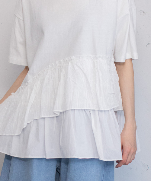 POU DOU DOU（プードゥドゥ）の「ウェーブフリルヘムTee（Tシャツ/カットソー・レディース・オフホワイト/ブラック・M）」の7枚目の写真