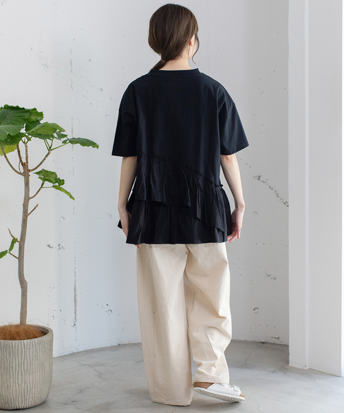 POU DOU DOU（プードゥドゥ）の「ウェーブフリルヘムTee（Tシャツ/カットソー・レディース・オフホワイト/ブラック・M）」の17枚目の写真