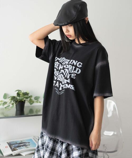 WEGO(ウィゴー)の「WEGO/スプレーグラフィックBIGT(Tシャツ/カットソー・レディース・ブラック/ホワイト・FREE)」の11枚目の写真