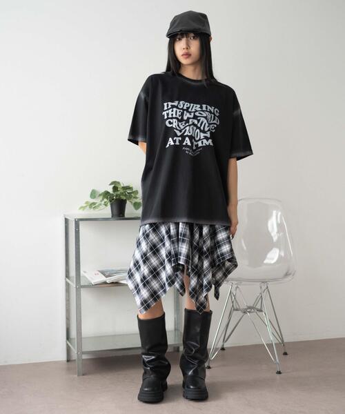 WEGO(ウィゴー)の「WEGO/スプレーグラフィックBIGT(Tシャツ/カットソー・レディース・ブラック/ホワイト・FREE)」の13枚目の写真