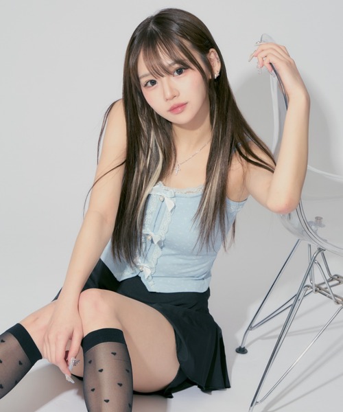 JilLA(ジルア)の「Flower Ribbon Camisole / フラワーリボンキャミソール 小花柄(キャミソール・レディース・アイボリー/ブルー・FREE)」の12枚目の写真