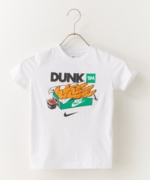 NIKE（ナイキ）の「NIKE/ナイキ フラッグナイキ NKB DUNK EM TENDERS Tシャツ（Tシャツ/カットソー・キッズ）」