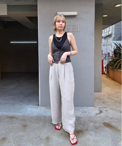 Ameri（アメリ）の「MEDI VESTIER SET PANTS（サロペット/オーバーオール・レディース・ダークグレー/ダークブルー/ピンク・SMALL/MEDIUM）」の10枚目の写真