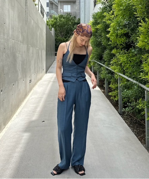 Ameri（アメリ）の「MEDI VESTIER SET PANTS（サロペット/オーバーオール・レディース・ダークグレー/ダークブルー/ピンク・SMALL/MEDIUM）」の12枚目の写真