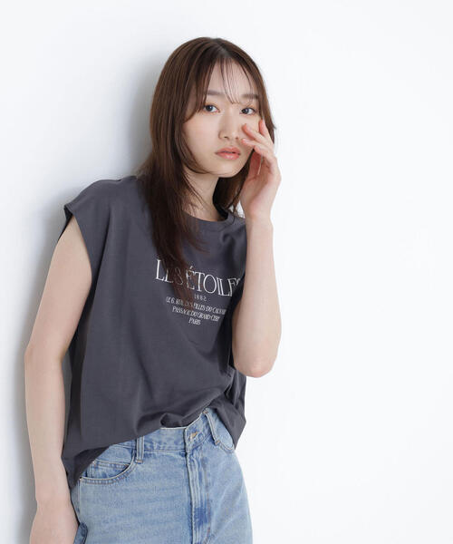 NATURAL BEAUTY BASIC(ナチュラルビューティーベーシック)の「◇フレンチスリーブロゴTシャツ(Tシャツ/カットソー・レディース・ラベンダー/チャコールグレー/オフホワイト・FREE)」の6枚目の写真