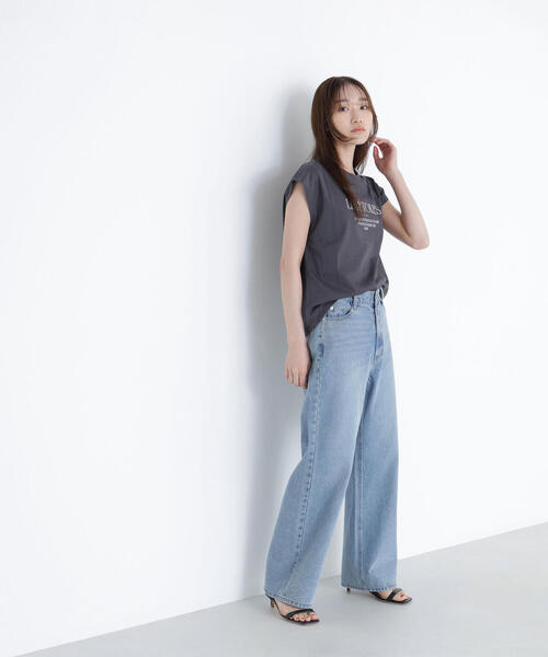 NATURAL BEAUTY BASIC(ナチュラルビューティーベーシック)の「◇フレンチスリーブロゴTシャツ(Tシャツ/カットソー・レディース・ラベンダー/チャコールグレー/オフホワイト・FREE)」の9枚目の写真