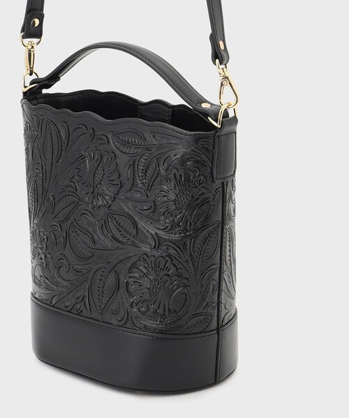 CARVING TRIBES(カービングトライブス)の「Mini Bucketbag(ショルダーバッグ・レディース・ブラック/ブラウン系その他3・FREE)」の4枚目の写真