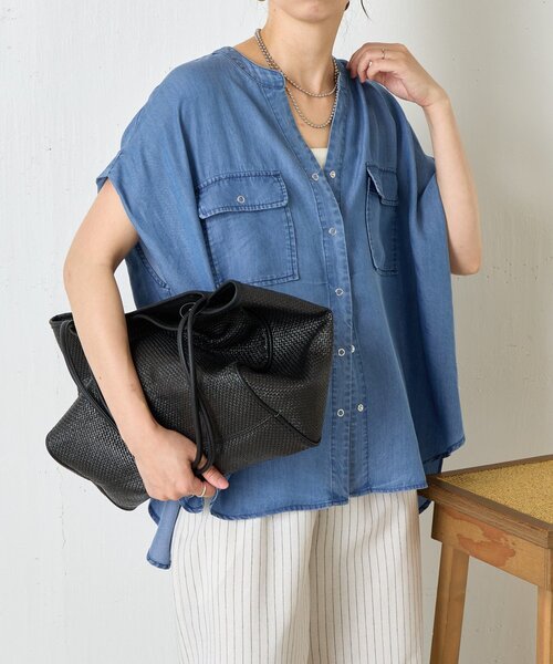 Jena espace merveilleux（ジェナ　エスパスメルヴェイユ）の「【大人カジュアルに決まる】ショートスリーブテンセルデニムシャツ（シャツ/ブラウス・レディース・ブルー系その他/ブルー・FREE）」の20枚目の写真