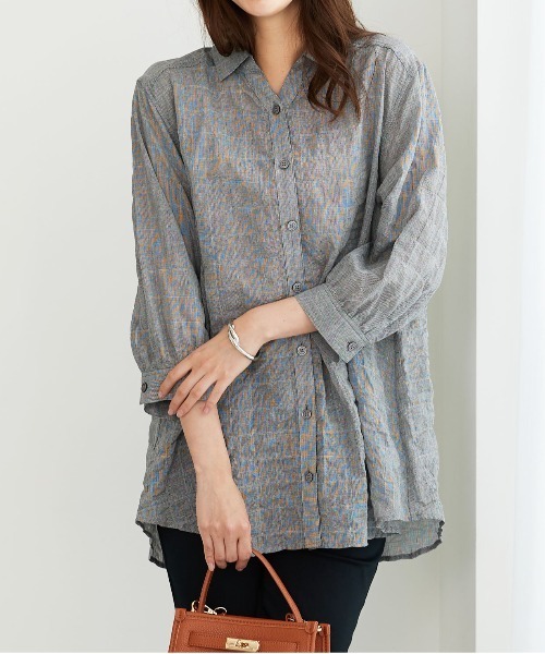 BELLUNA PLUS(ベルーナ)の「綿テンセルぽこぽこシアーシャツチュニック(チュニック・レディース・アイボリー/ピンク系その他/ブラック系その他・MEDIUM/LARGE/X-LARGE)」の7枚目の写真