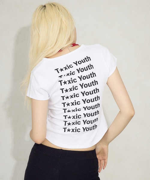 FTW（エフティダブリュー）の「BACK PRINT HENRY TOP（Tシャツ/カットソー・レディース・マスタード/ブラック/オフホワイト・SMALL/MEDIUM）」の14枚目の写真