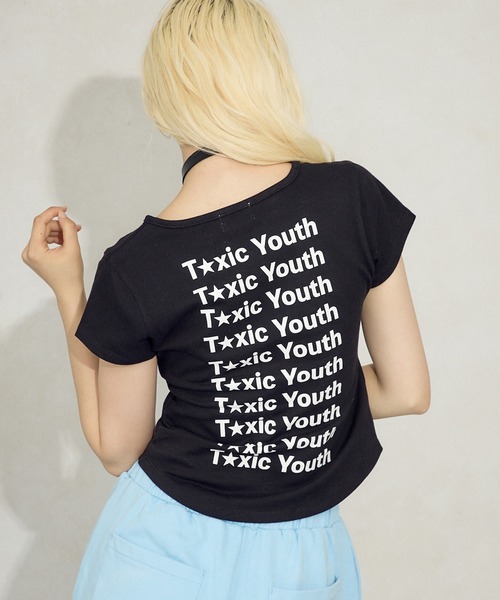 FTW（エフティダブリュー）の「BACK PRINT HENRY TOP（Tシャツ/カットソー・レディース・マスタード/ブラック/オフホワイト・SMALL/MEDIUM）」の4枚目の写真