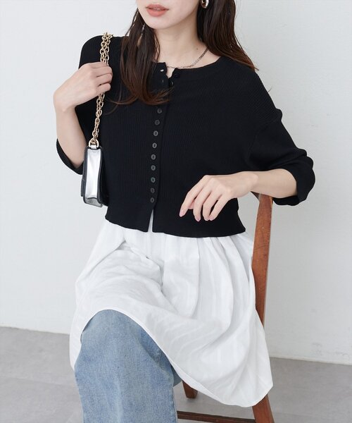 natural couture（ナチュラルクチュール）の「多釦片畦編みカーデ（カーディガン/ボレロ・レディース・オフホワイト/レッド/ブラック/サックスブルー・FREE）」の5枚目の写真
