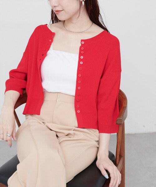 natural couture（ナチュラルクチュール）の「多釦片畦編みカーデ（カーディガン/ボレロ・レディース・オフホワイト/レッド/ブラック/サックスブルー・FREE）」の17枚目の写真