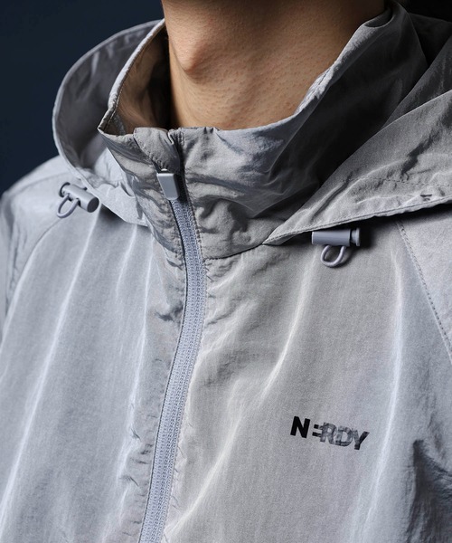 セール】スリーブシアリングウィンドブレーカー（ナイロンジャケット