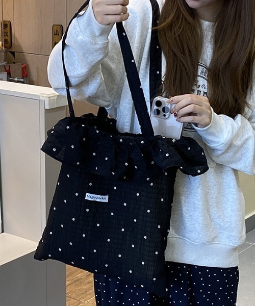 Per sist ence(パーシエンス)の「フラワードットフリルトートバッグ(トートバッグ・レディース・ブラック/レッド/ホワイト・ONE SIZE)」の19枚目の写真