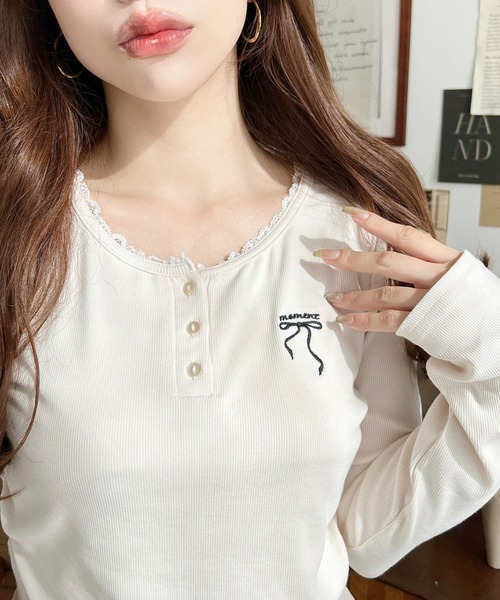 セール】ヘンリーネックレースワンポイント刺繍長袖リブカットソー